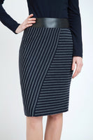 CONQUISTA FASHION - Original Midi Pencil Skirt Stripped