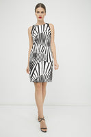 CONQUISTA FASHION - Original Fitted Sleeveless Print Dress